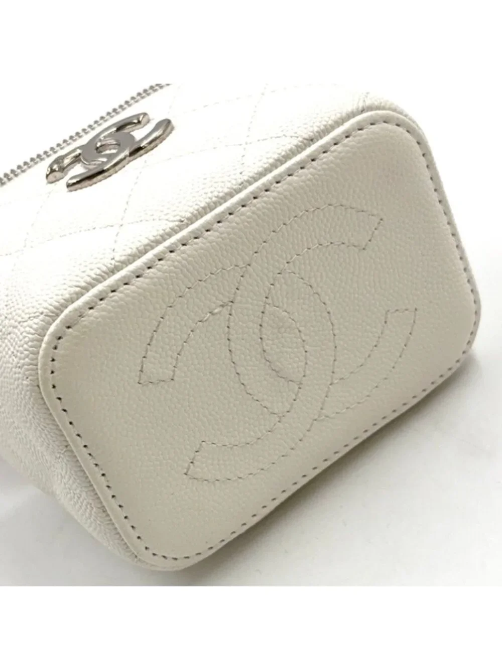 Chanel Classic Small Vanity Caviar Leather White Chain Shoulder Bag Silver